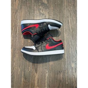 Nike Air Jordan 1 Low White Toe